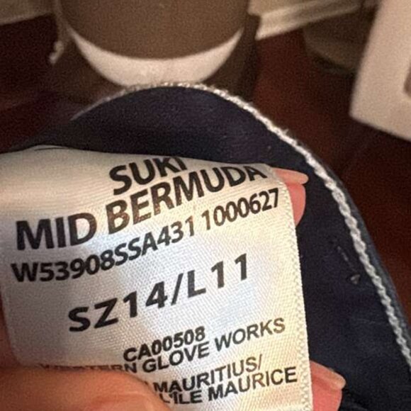 Silver Jeans Co. Denim Bermuda Shorts Size 14 | Long/L 11 Dark Wash - Picture 4 of 6